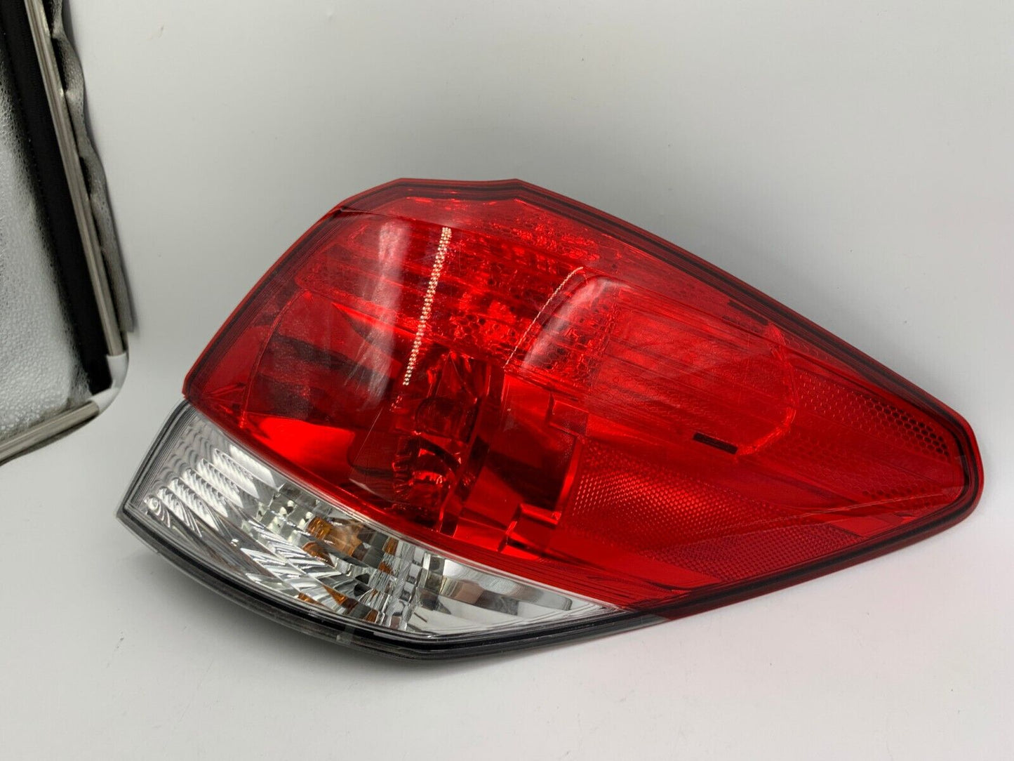 2010-2014 Subaru Outback Passenger Side Tail Light Taillight OEM G01B12059