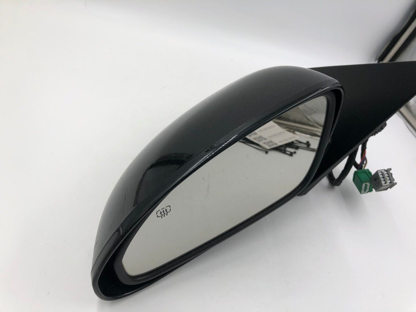 2008-2012 Buick Enclave Driver Side View Power Door Mirror Black OEM G01B22021