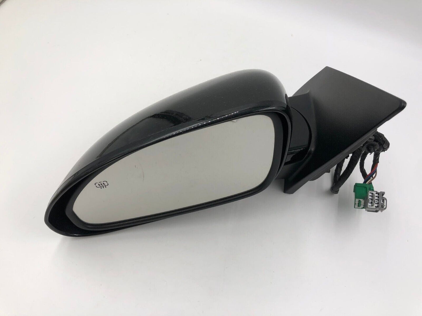 2008-2012 Buick Enclave Driver Side View Power Door Mirror Black OEM G01B22021