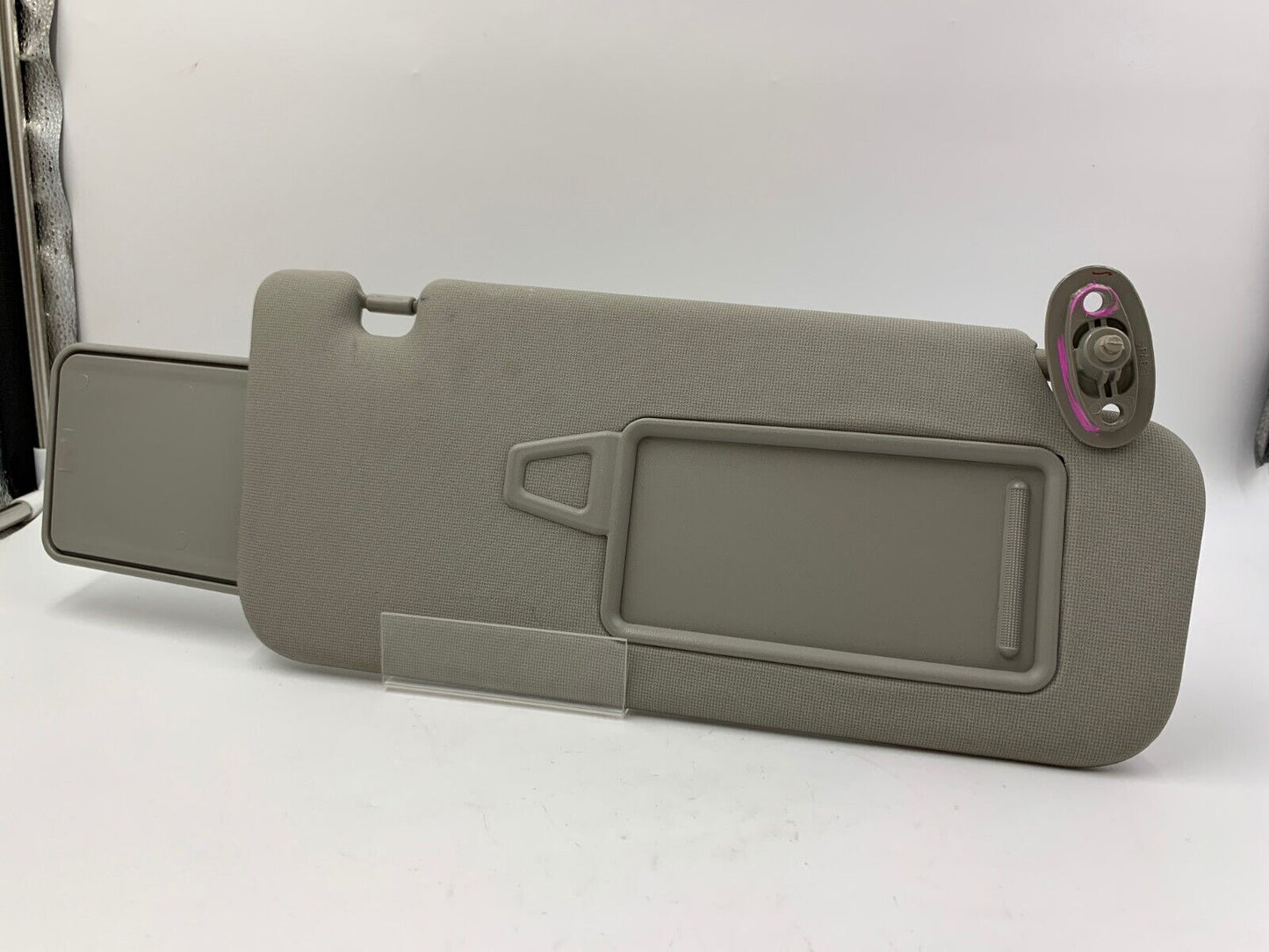 2010-2013 Kia Forte Passenger Sun Visor Sunvisor Gray OEM G02B41044