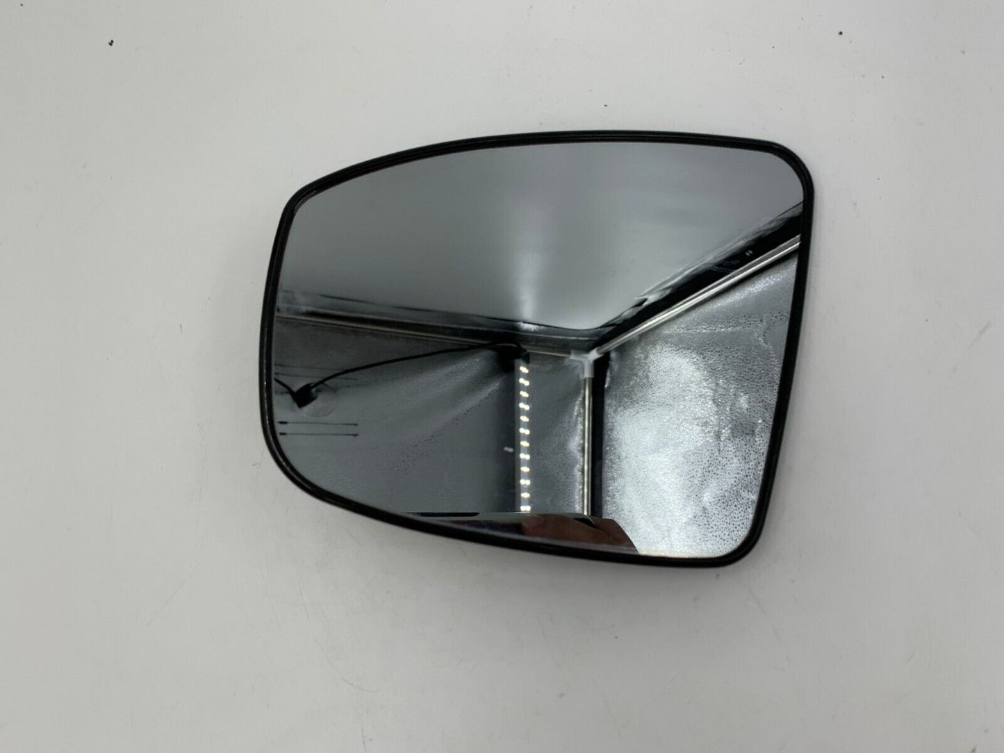 2009-2014 Nissan Murano Driver Side View Power Door Mirror Glass Only D01B07029