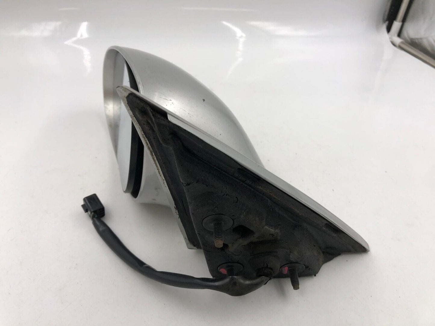 2003-2004 Buick Regal Driver Side View Power Door Mirror Silver OEM D04B29020