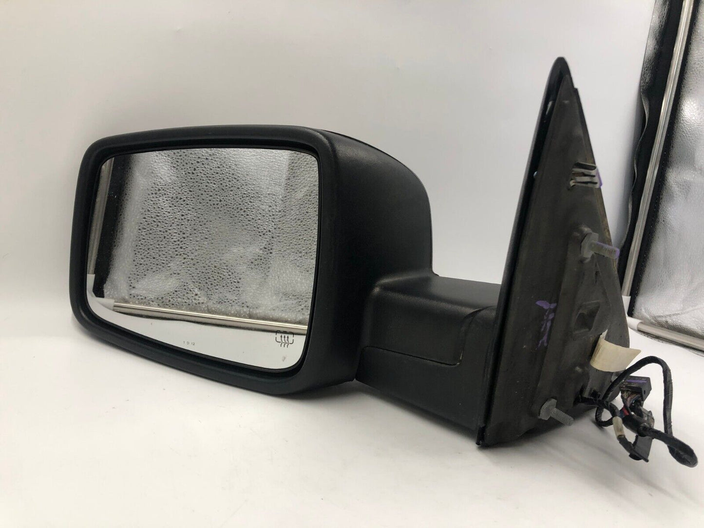 2011-2012 Dodge Ram 2500 Driver Side View Power Door Mirror Black OEM D04B36048