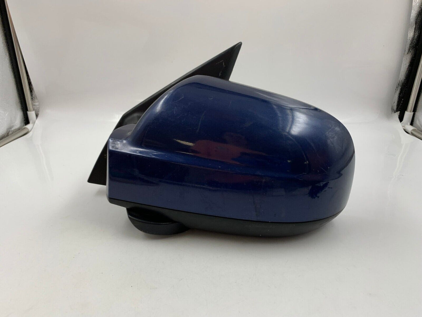 2005-2009 Hyundai Tucson Driver Side View Power Door Mirror Blue OEM E03B08051