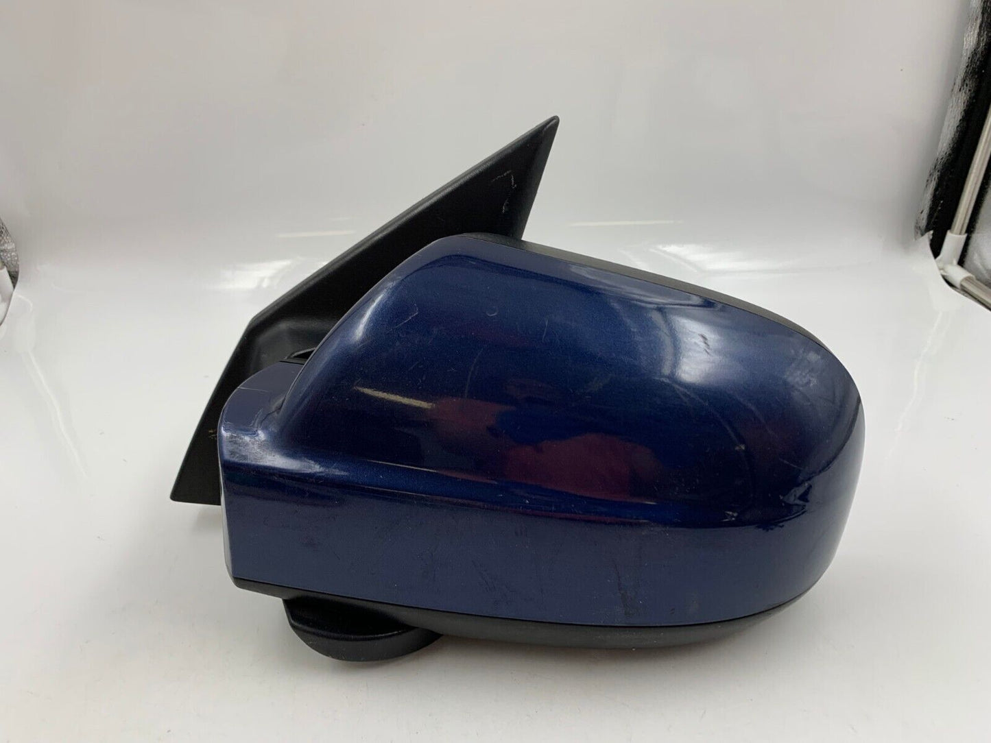 2005-2009 Hyundai Tucson Driver Side View Power Door Mirror Blue OEM E03B08051