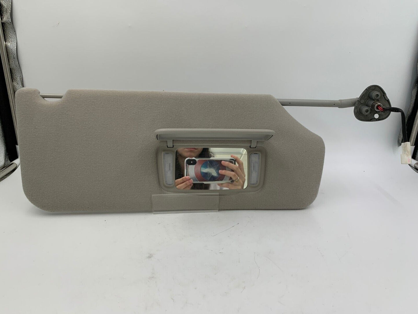 2011-2014 Toyota Sienna Passenger Sun Visor Sunvisor Gray OEM G01B07072