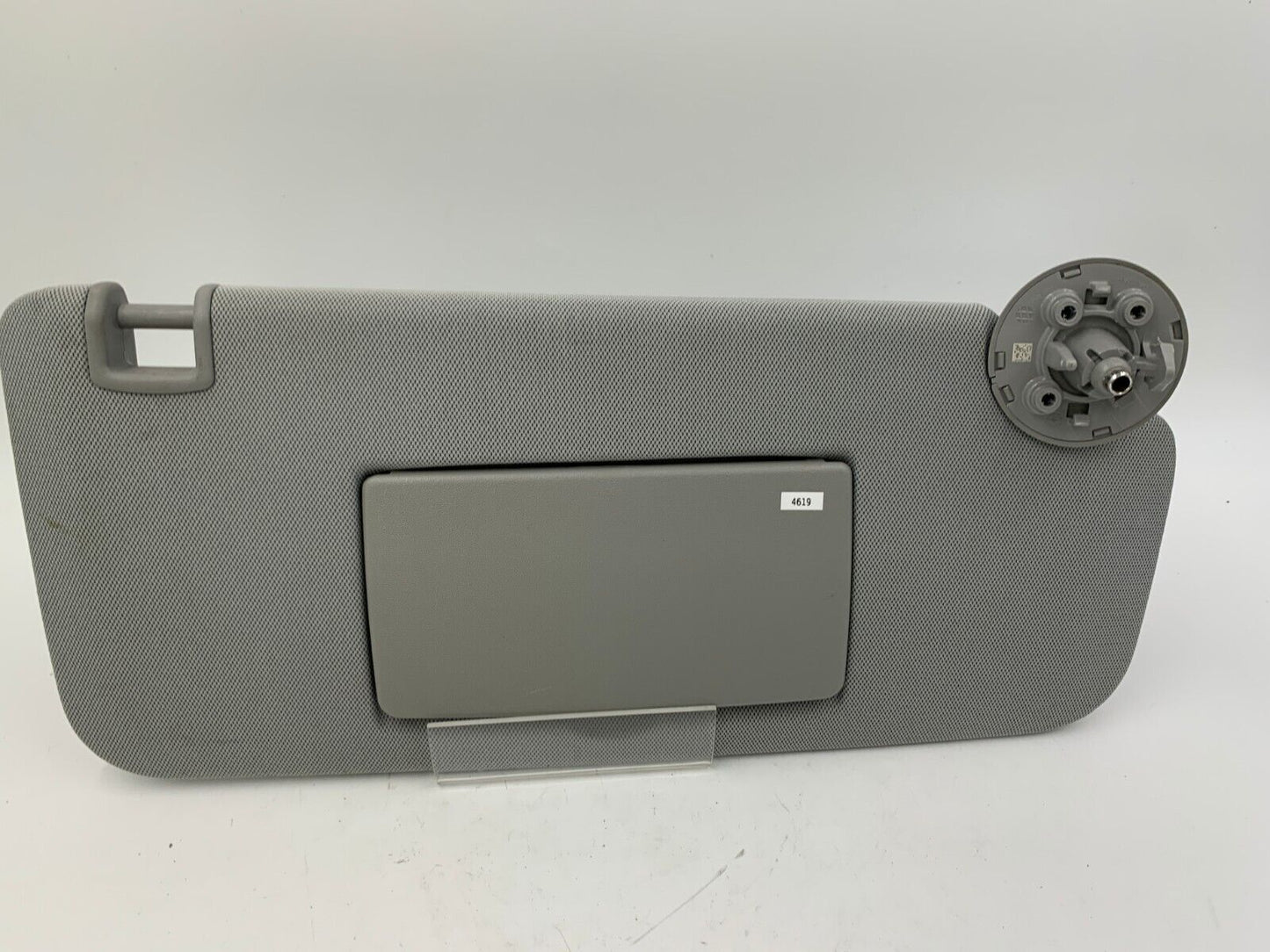 2017-2021 Chevrolet Trax Passenger Sun Visor Sunvisor Gray OEM G01B07075