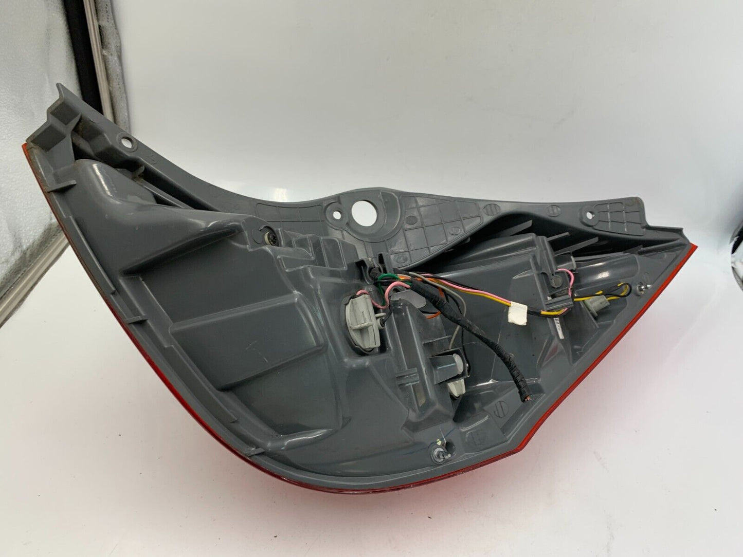 2012-2017 Hyundai Elantra Driver Side Tail Light Taillight OEM LTH01086