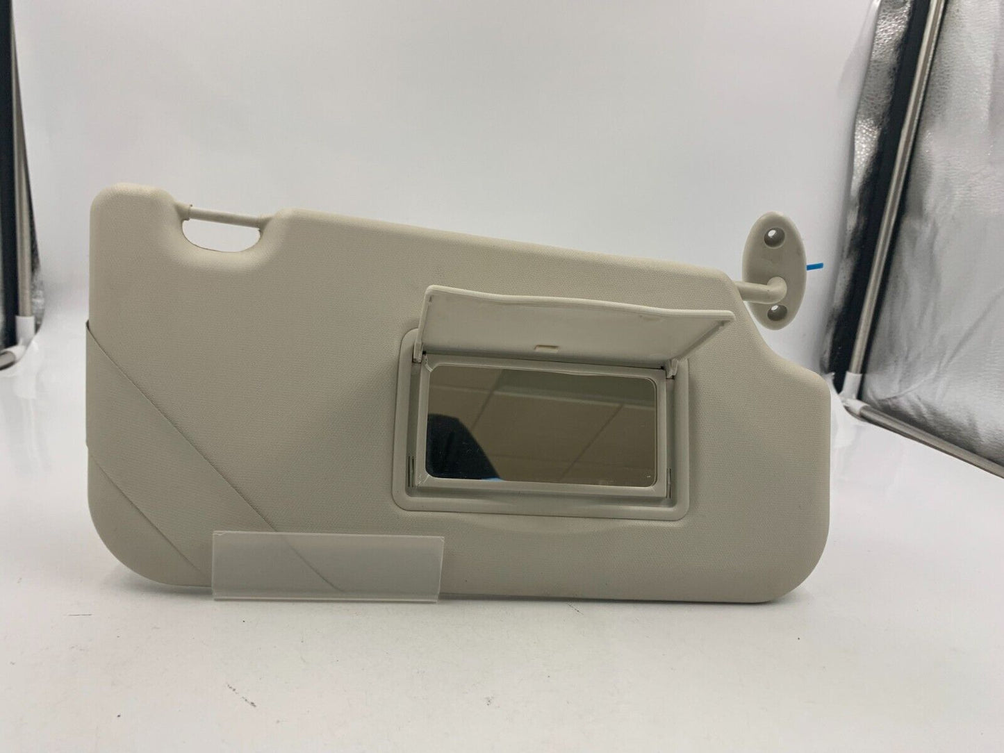 2012-2013 Ford Focus Passenger Sun Visor Sunvisor Ivory OEM D04B39035