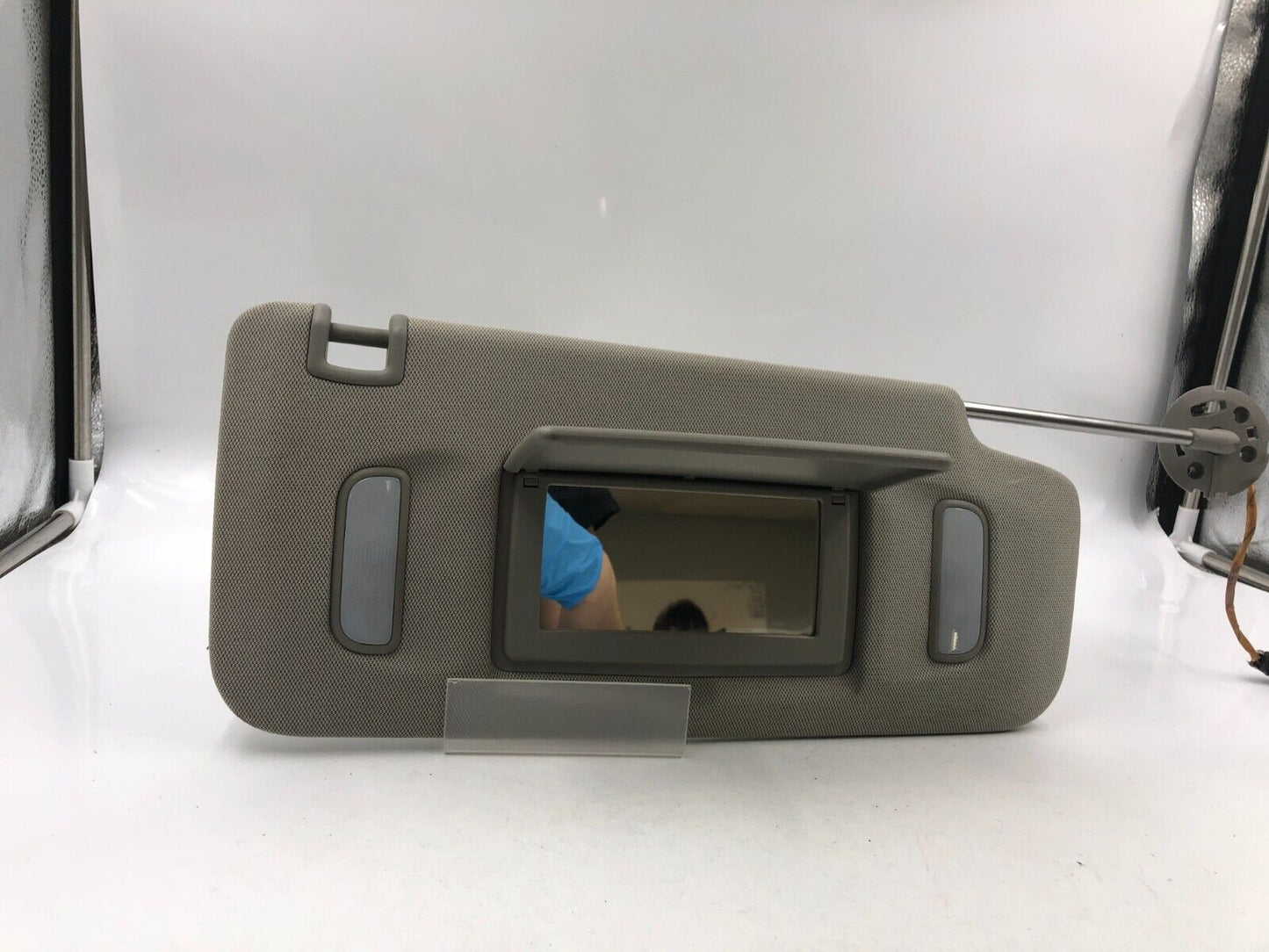 2010-2017 Hyundai Sonata Passenger Sun Visor Sunvisor Gray Illuminated A03B40051