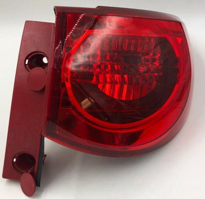 2009-2012 Chevrolet Traverse Passenger Side Tail Light Taillight OEM C03B16054