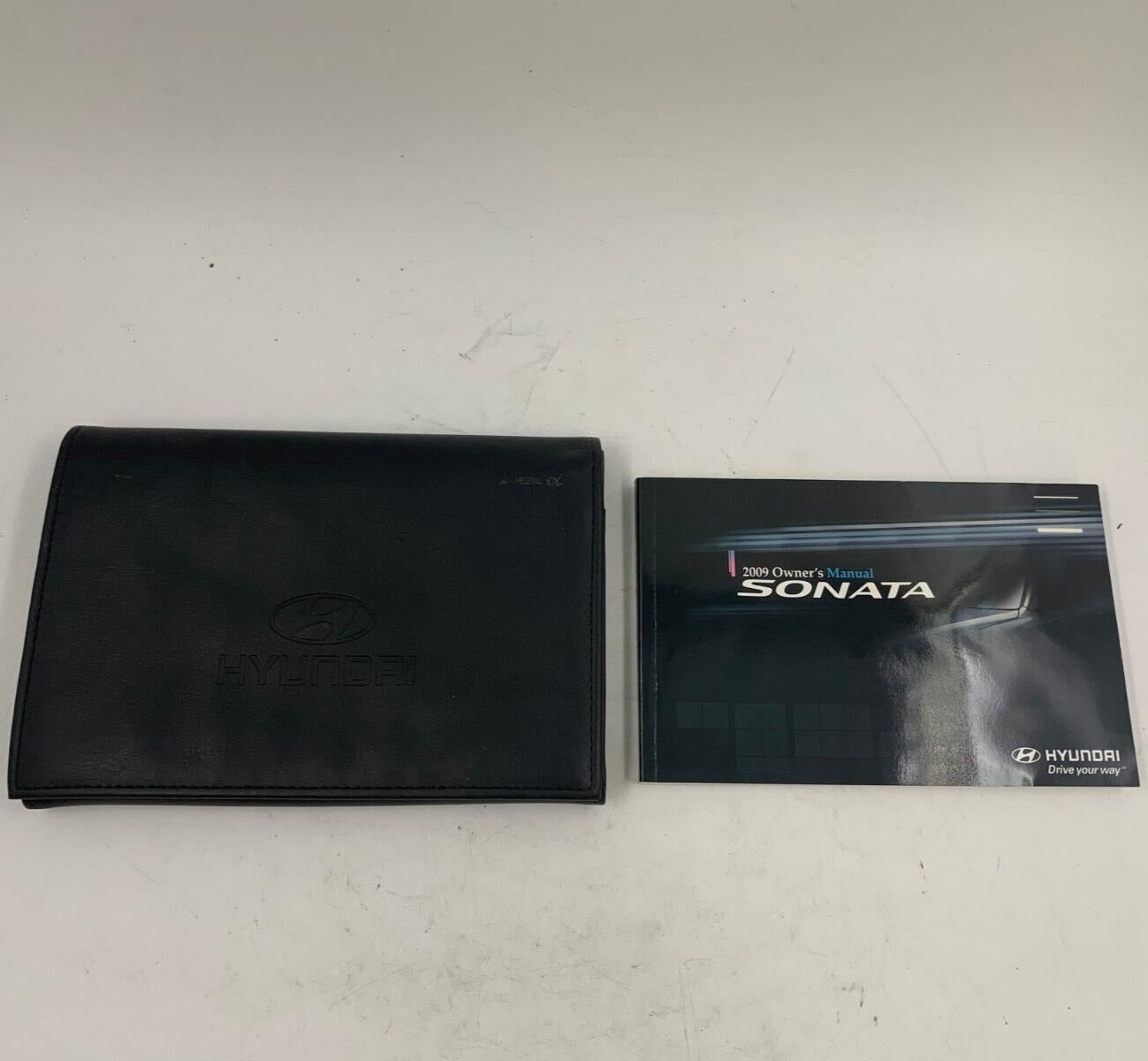 2009 Hyundai Sonata Owners Manual with Case OEM F04B35010