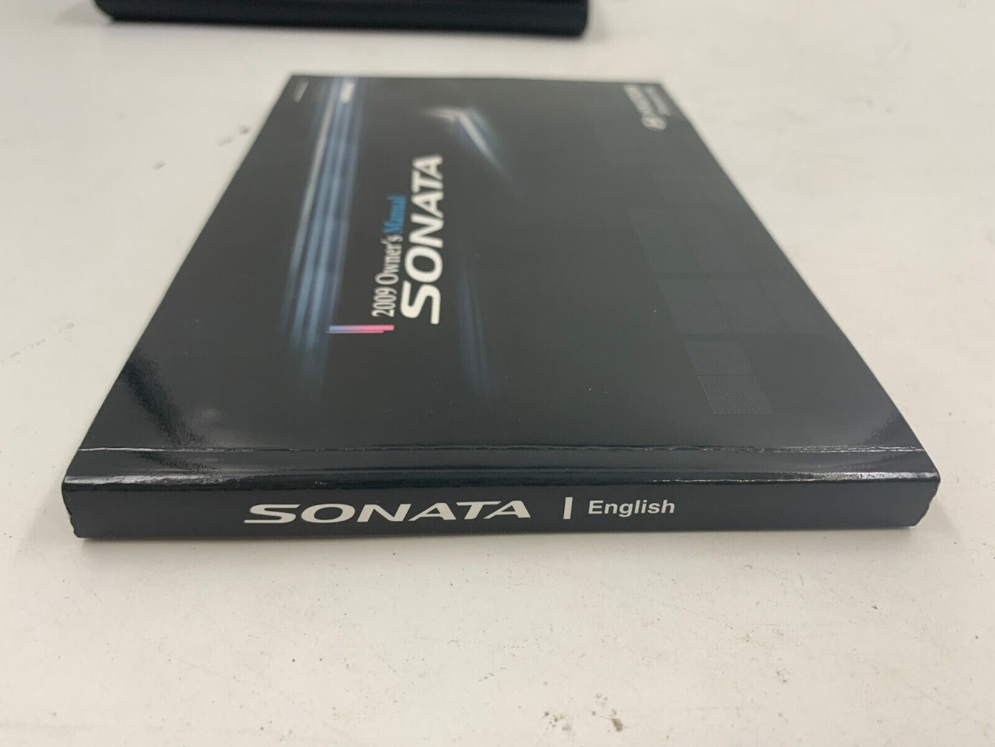 2009 Hyundai Sonata Owners Manual with Case OEM F04B35010