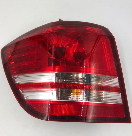 2009 Dodge Journey Driver Side Tail Light Taillight OEM C01B19018