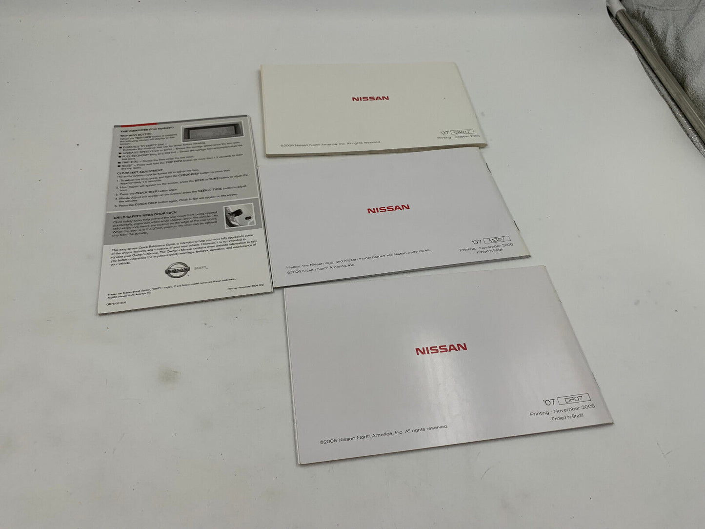 2007 Nissan Sentra Owners Manual Set with Case OEM F04B12039