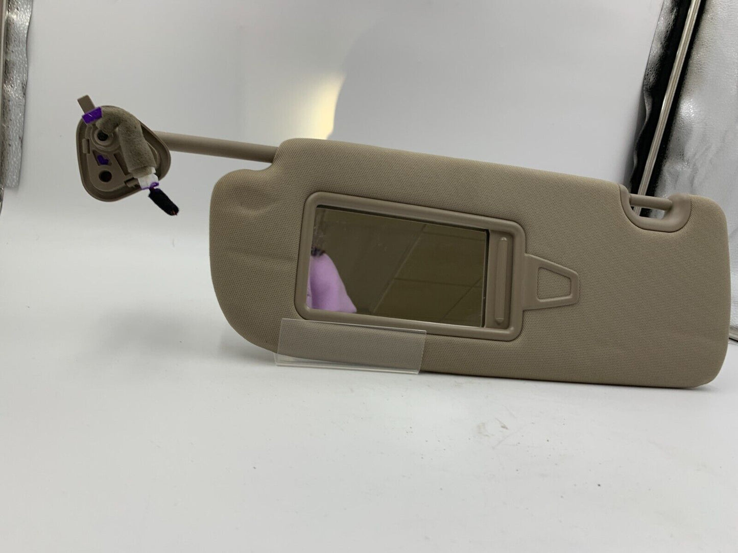 2013-2019 Hyundai Santa Fe Driver Sun Visor Sunvisor Beige Illuminated J02B12073