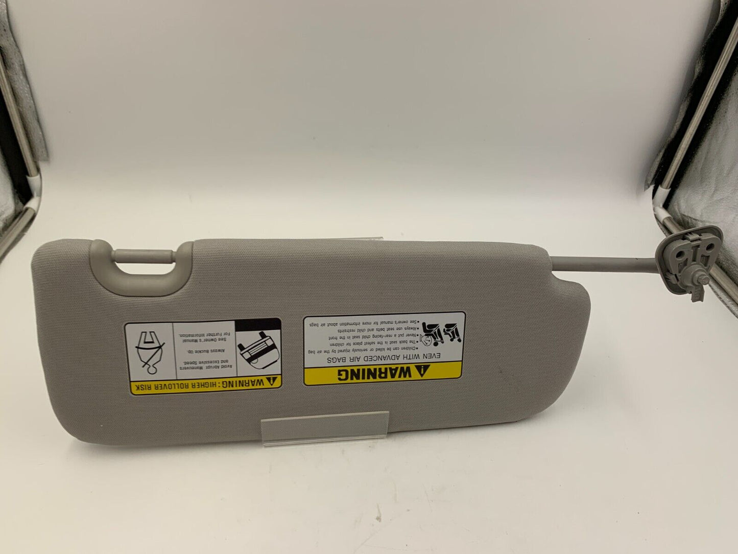 2013-2019 Hyundai Santa Fe Driver Sun Visor Sunvisor Gray OEM J01B31028