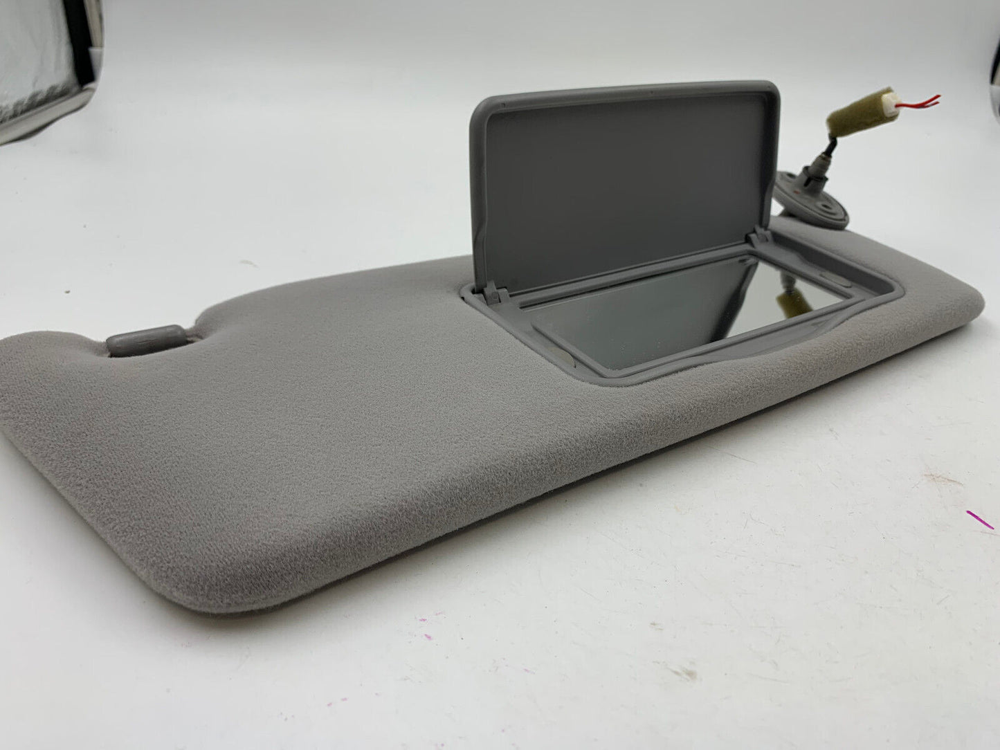 2005-2006 Lexus ES330 Passenger Sun Visor Sunvisor Gray Illumination G02B37061