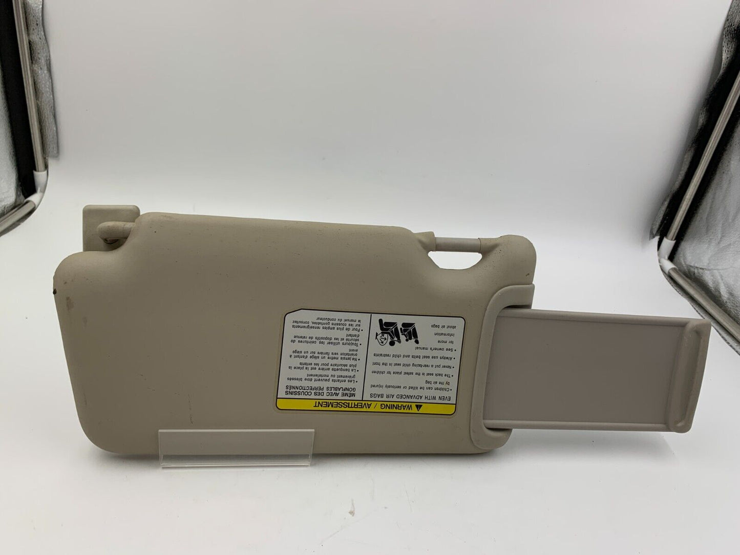 2013-2015 Nissan Versa Sedan Passenger Sun Visor Sunvisor Gray OEM C02B31062