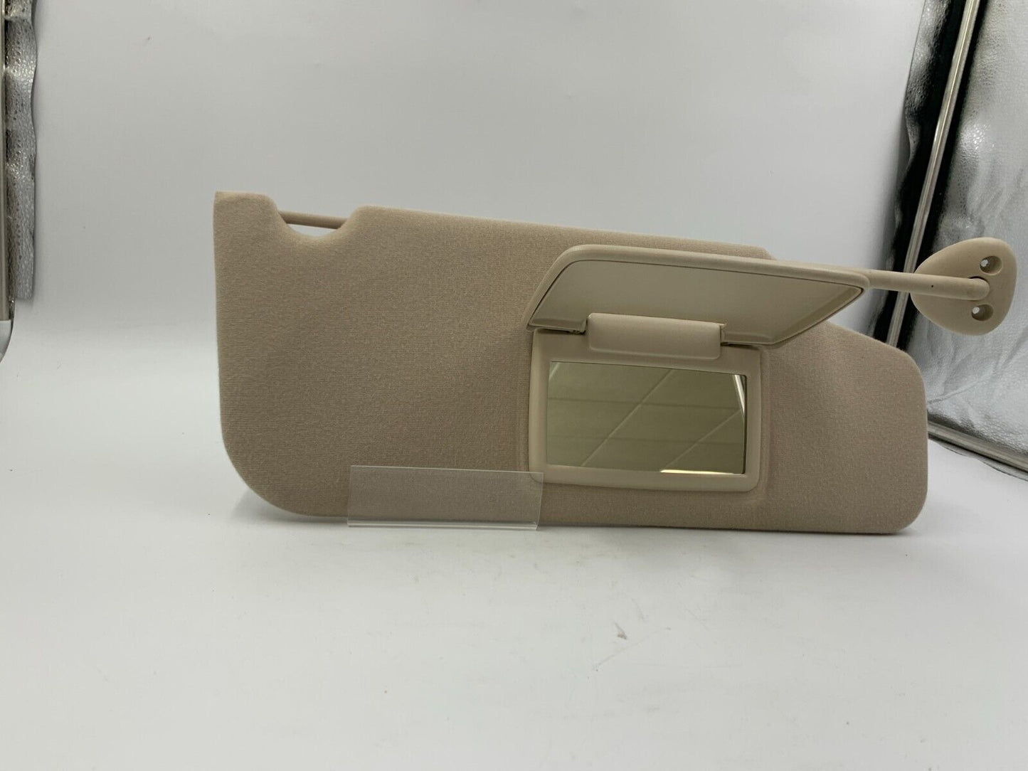 2004 Ford Taurus Passenger Sun Visor Sunvisor Beige OEM C02B31064