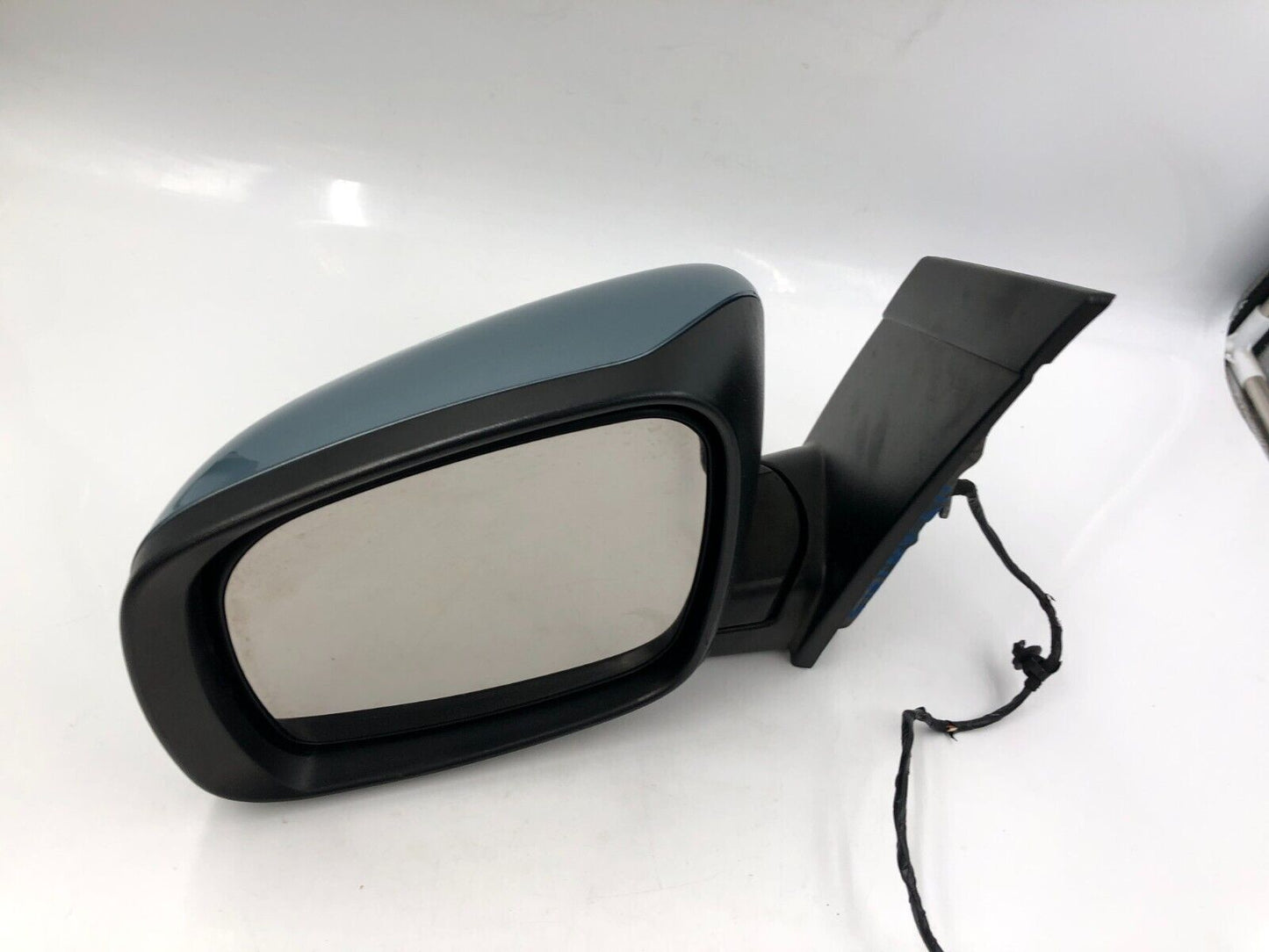 2008-2010 Chrysler Town & Country Driver Side Power Door Mirror Blue B02B44053