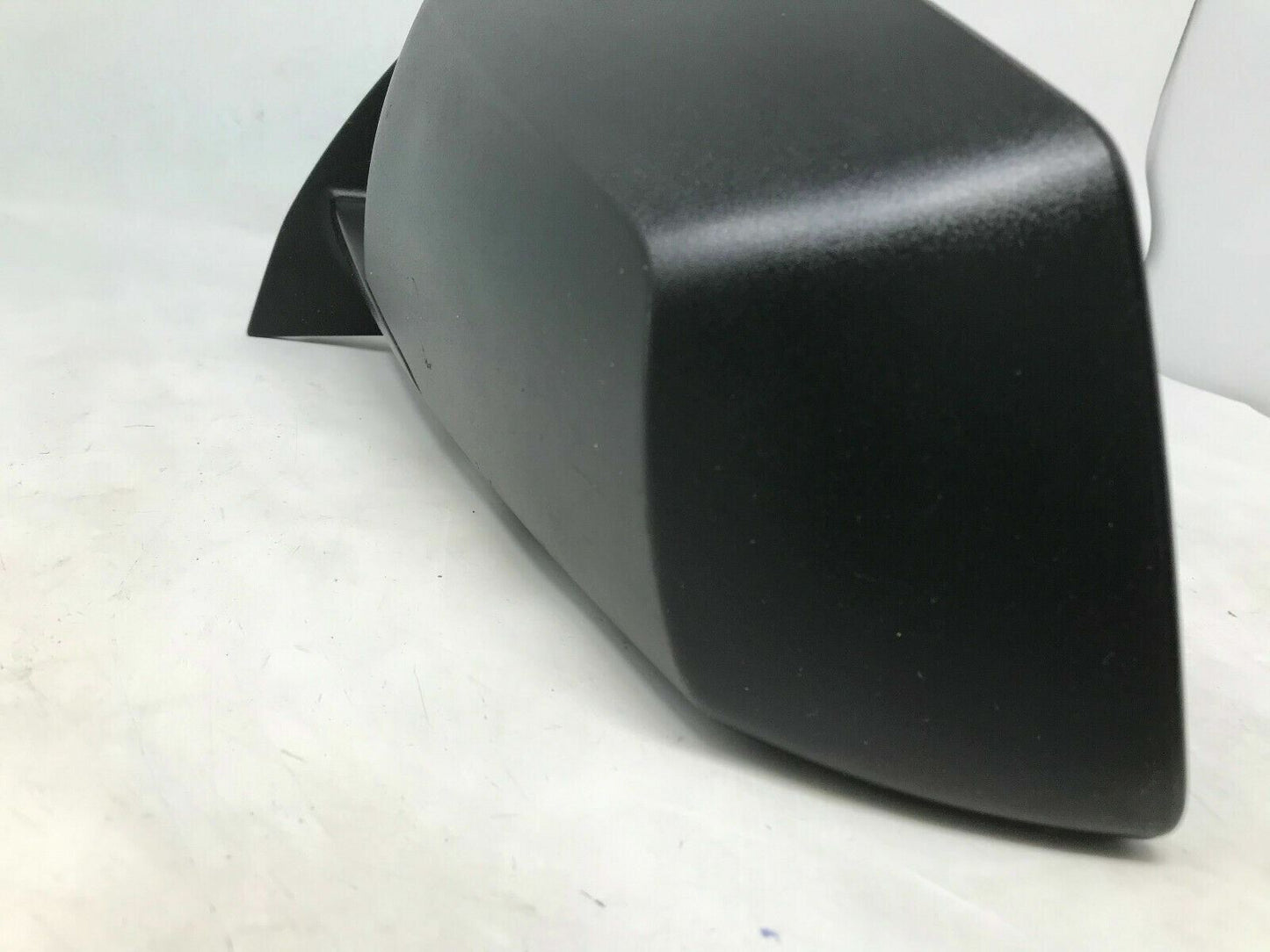 2007-2008 Saturn Outlook Driver Side View Power Door Mirror Black OEM B02B45036