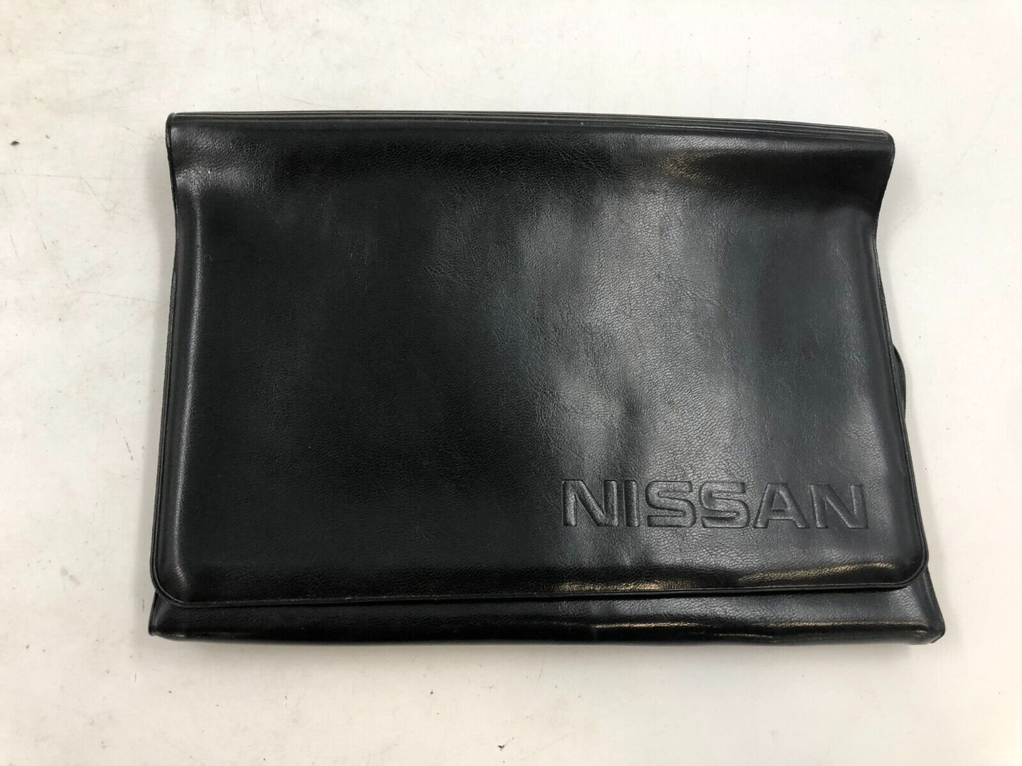 2007 Nissan Owners Manual Case Only OEM E01B19058