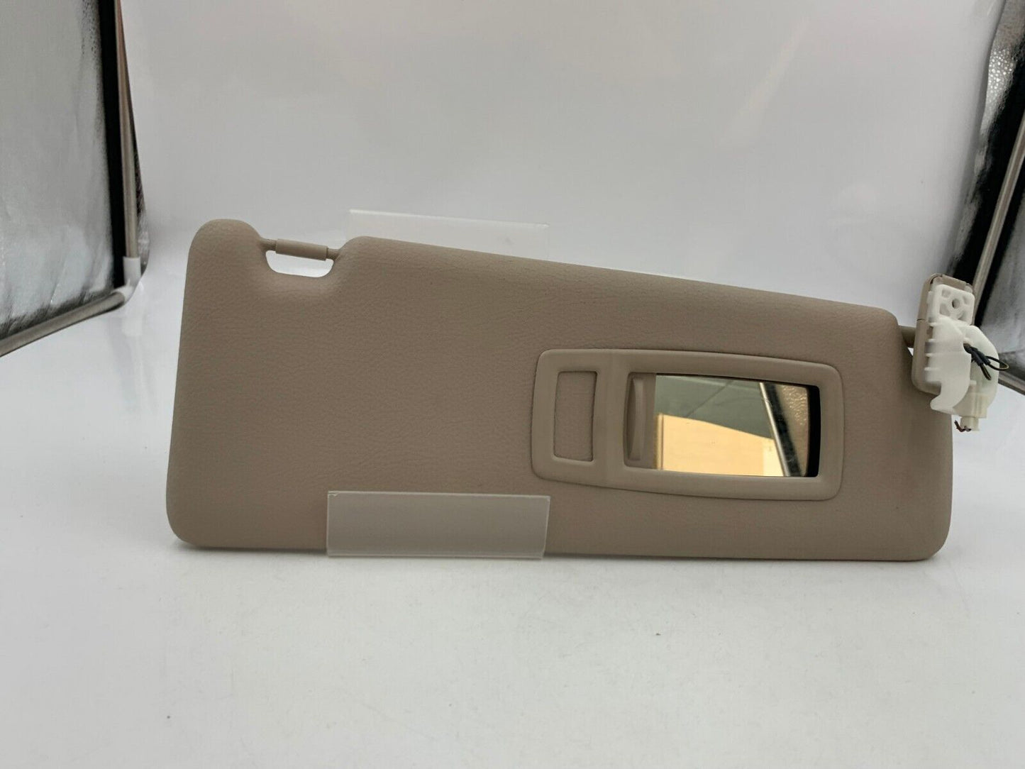 2012-2018 BMW 328i Passenger Sun Visor Sunvisor Beige OEM Illumination F02B49053