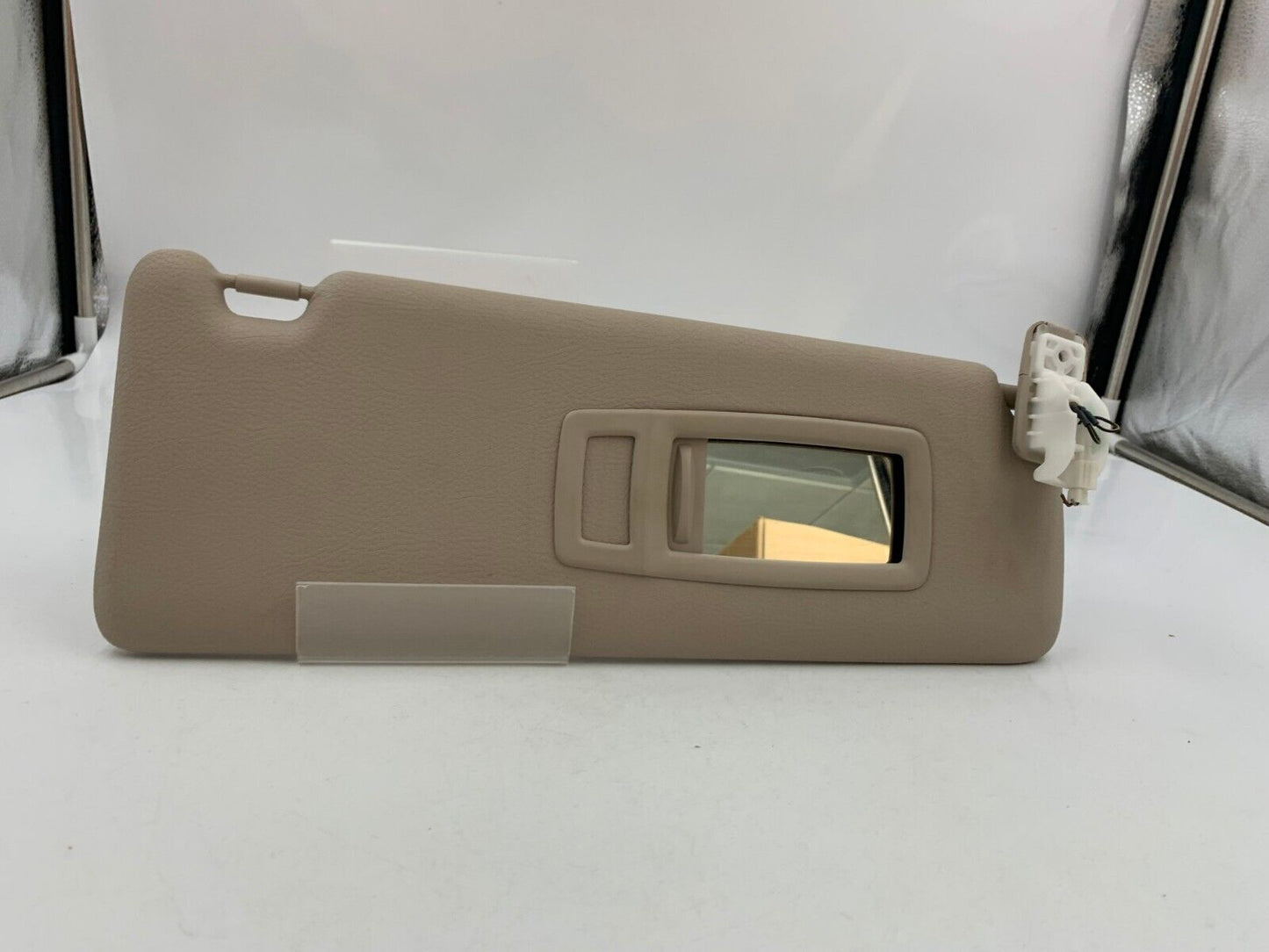 2012-2018 BMW 328i Passenger Sun Visor Sunvisor Beige OEM Illumination F02B49053