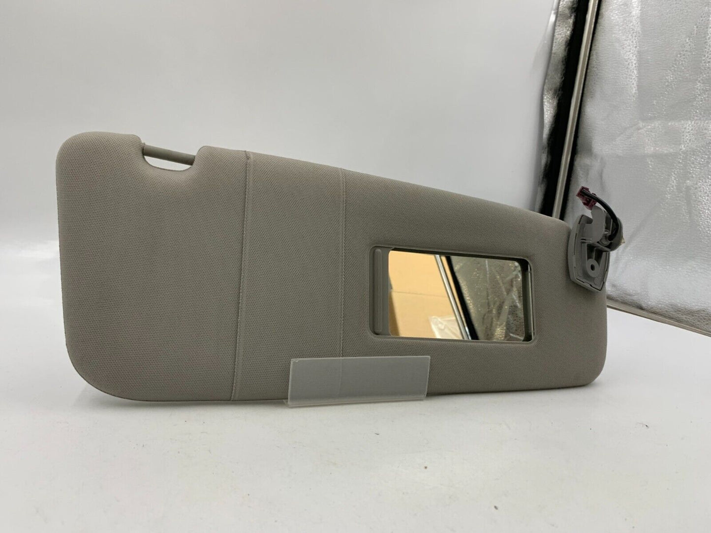 2006-2009 BMW 550i Passenger Sun Visor Sunvisor Gray Illuminated OEM E01B55066