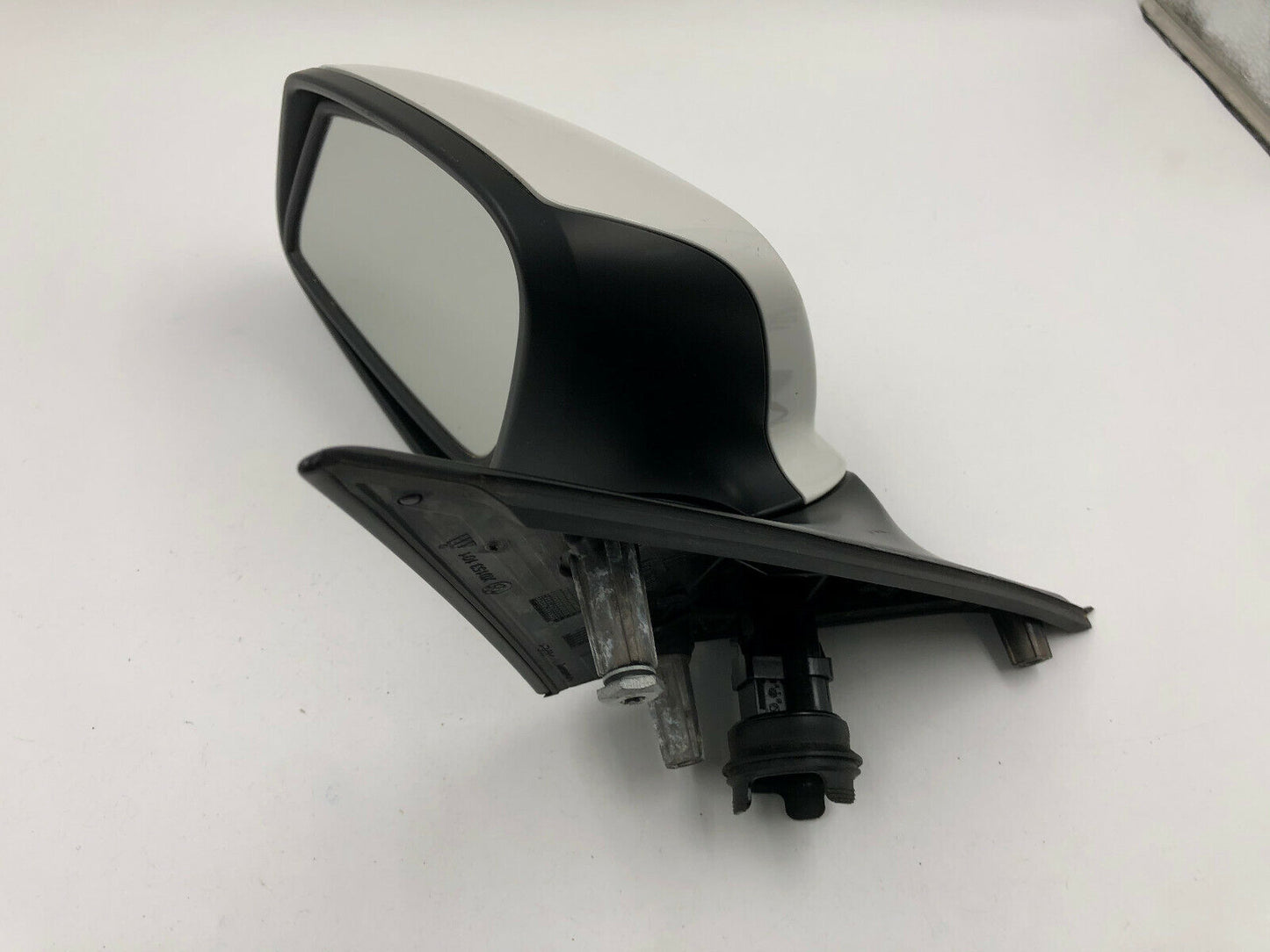 2011-2012 BMW 535i Driver Side View Power Door Mirror White OEM B02B53003