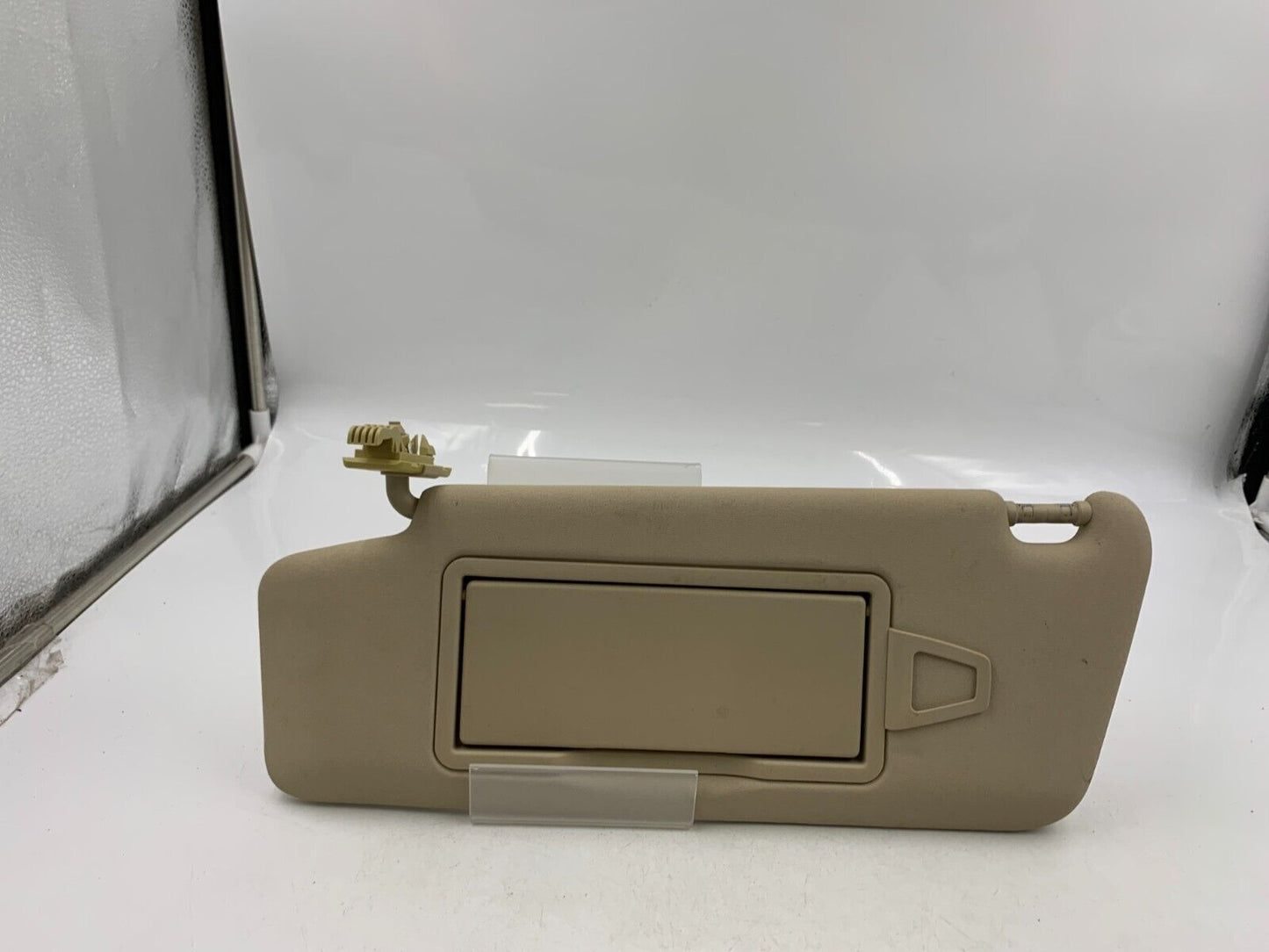 2008-2009 Mercedes-Benz C230 Driver Sun Visor Sunvisor Tan OEM A01B28035