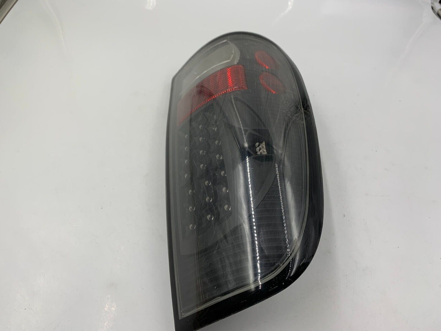 1997-2004 Ford F250 SD Driver Side Tail Light Taillight Aftermarket D04B05046