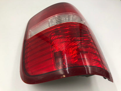 2004-2008 Ford F150 Passenger Side Tail Light Taillight Styleside OEM G02B23026