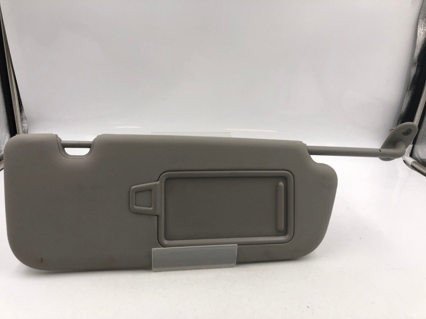 2017-2018 Kia Forte Passenger Sun Visor Sunvisor Gray OEM I01B38052