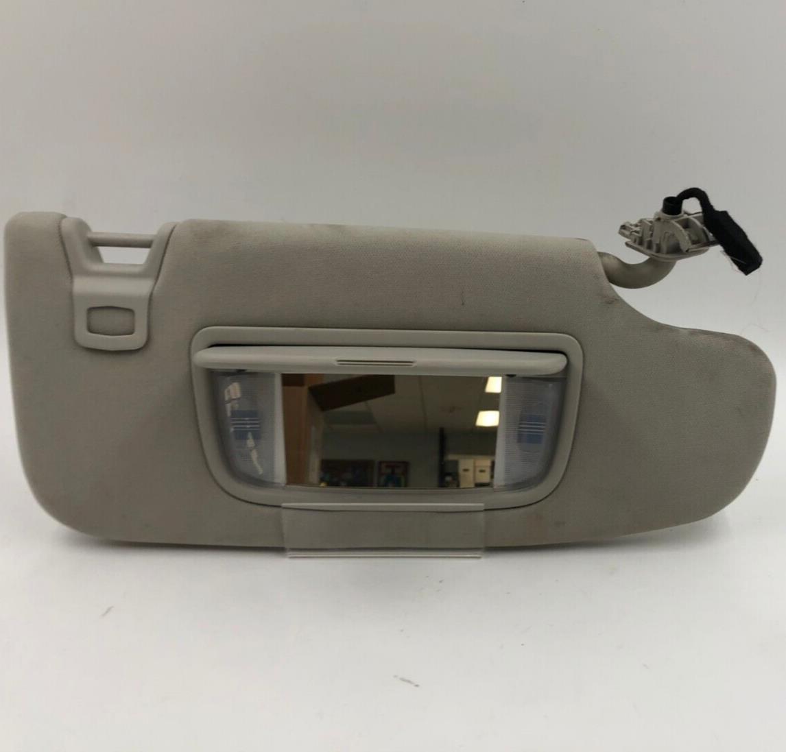 2015-2016 Ford Fusion Passenger Sun Visor Sunvisor Gray Illumination C04B17026