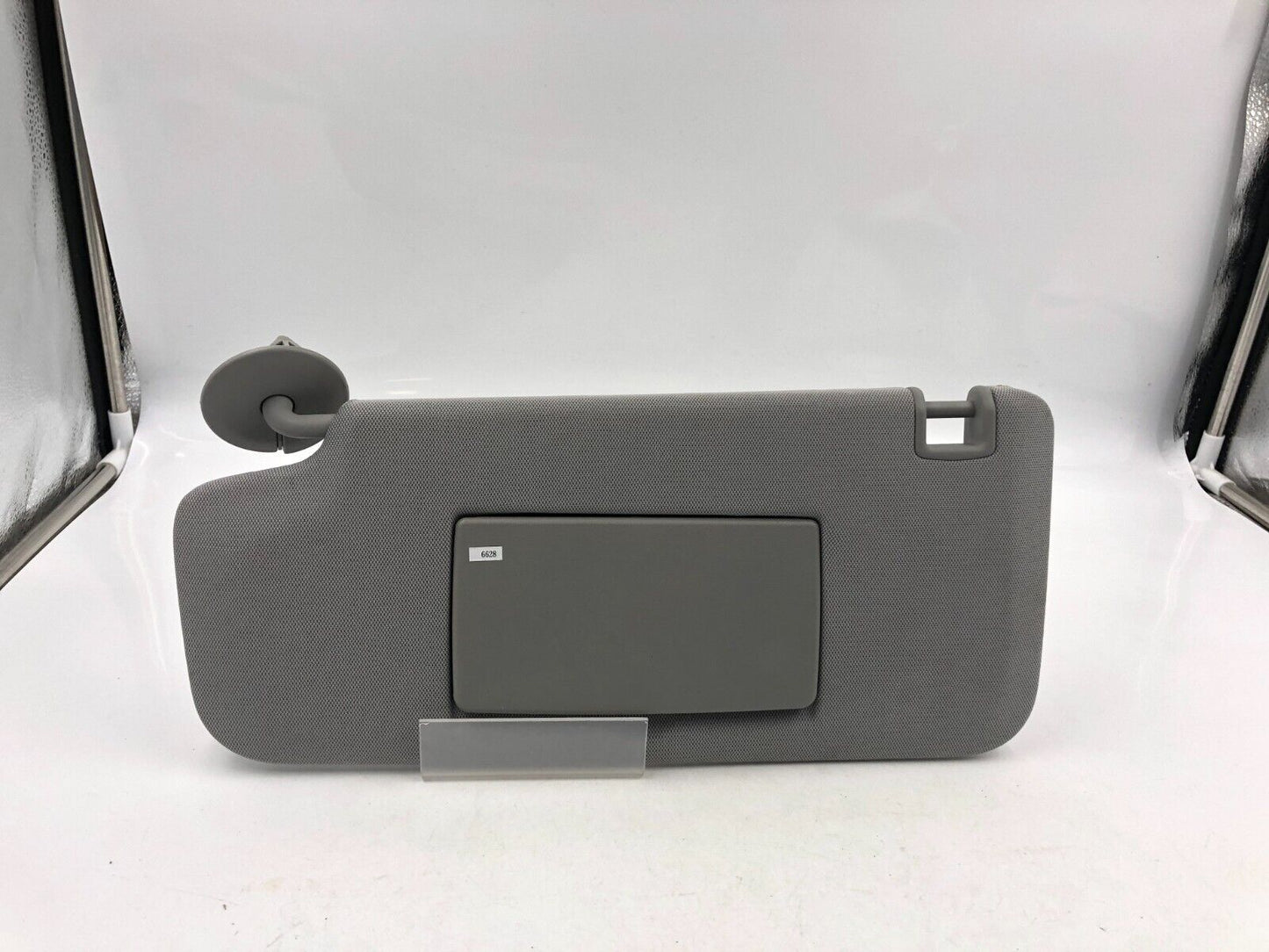 2017-2021 Chevrolet Trax Driver Side Sunvisor Sun Visor Gray OEM F04B28058