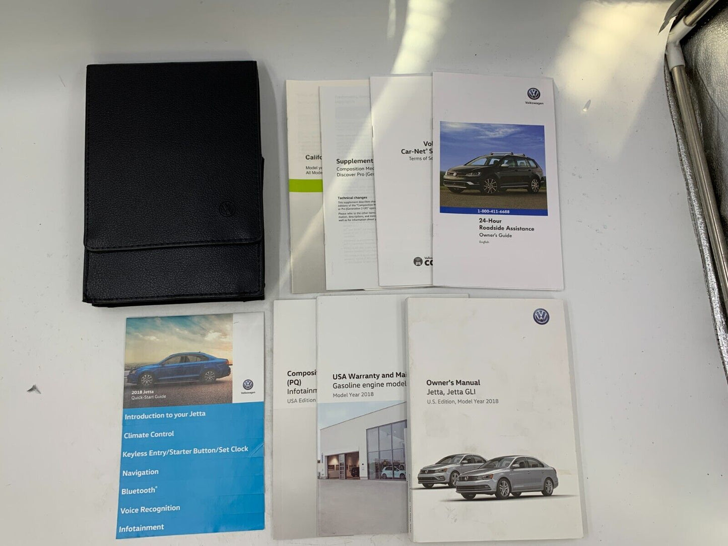 2018 Volkswagen Jetta GLI Owners Manual Set with Case OEM E01B11022