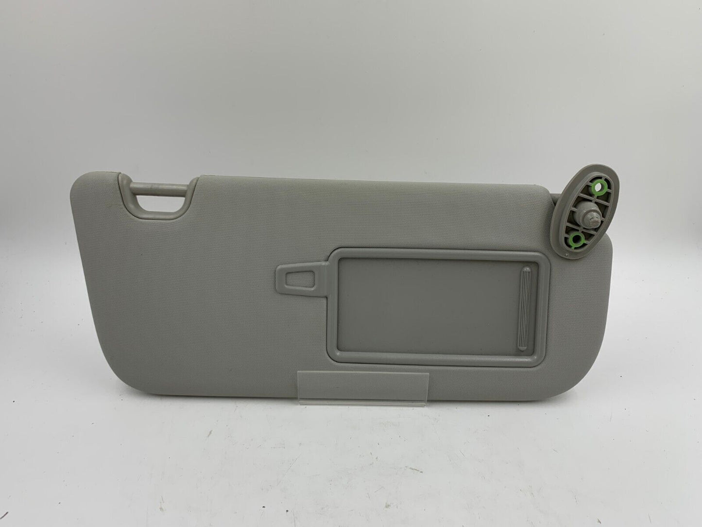 2014-2019 Kia Soul Passenger Sun Visor Sunvisor Gray Illuminated OEM F02B40025