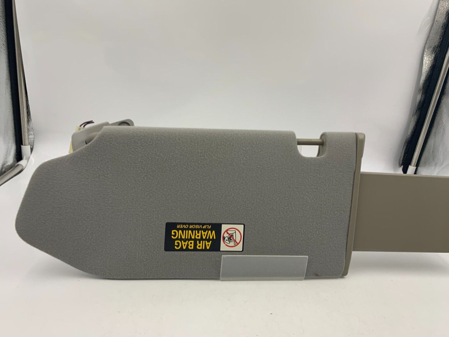 2005 Nissan Maxima Passenger Sun Visor Sunvisor Gray Illuminated OEM A01B69010