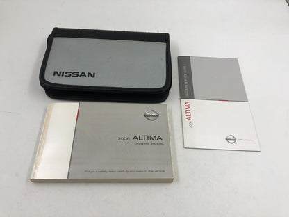 2006 Nissan Altima Owners Manual Set with Case OEM A01B70009