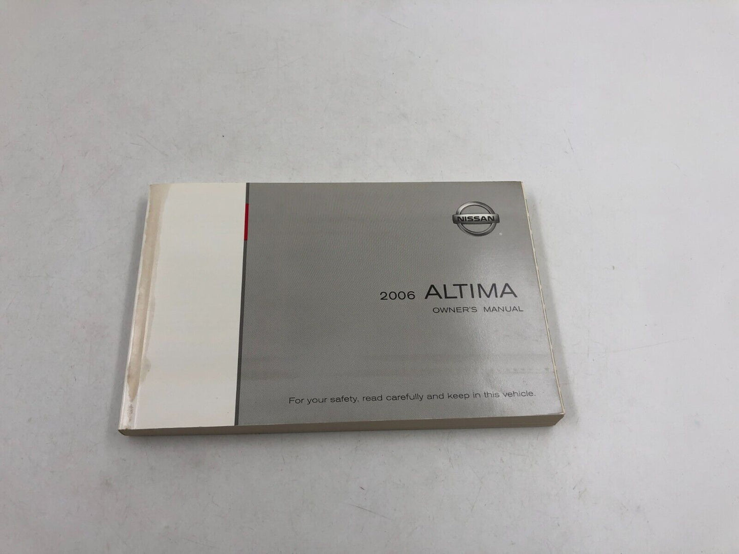 2006 Nissan Altima Owners Manual Set with Case OEM A01B70009