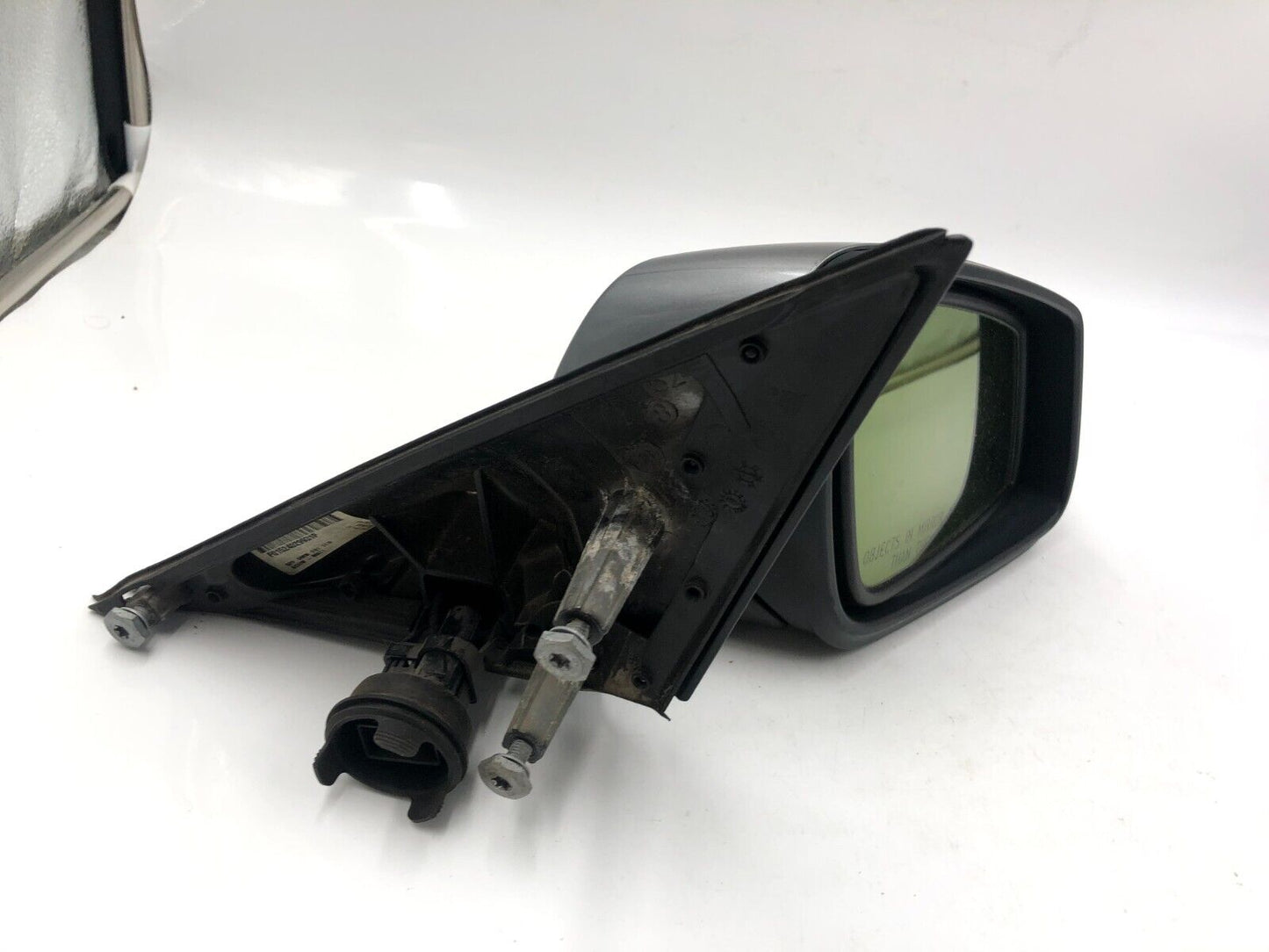 2011-2012 BMW 750i Passenger Side View Power Door Mirror Gray OEM A02B60007