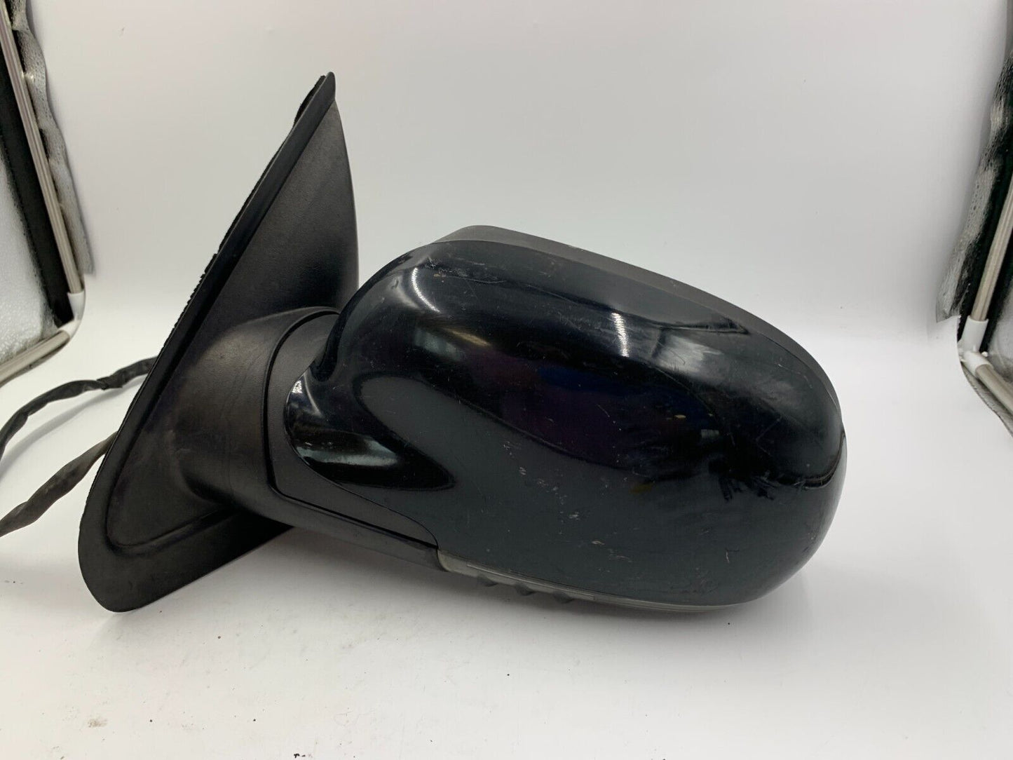 2006-2007 GMC Envoy Driver Side View Power Door Mirror Black OEM B02B08034