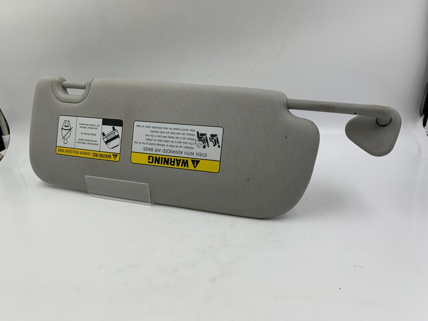 2011-2015 Hyundai Sonata Driver Sun Visor Sunvisor Gray Illuminated A02B64010