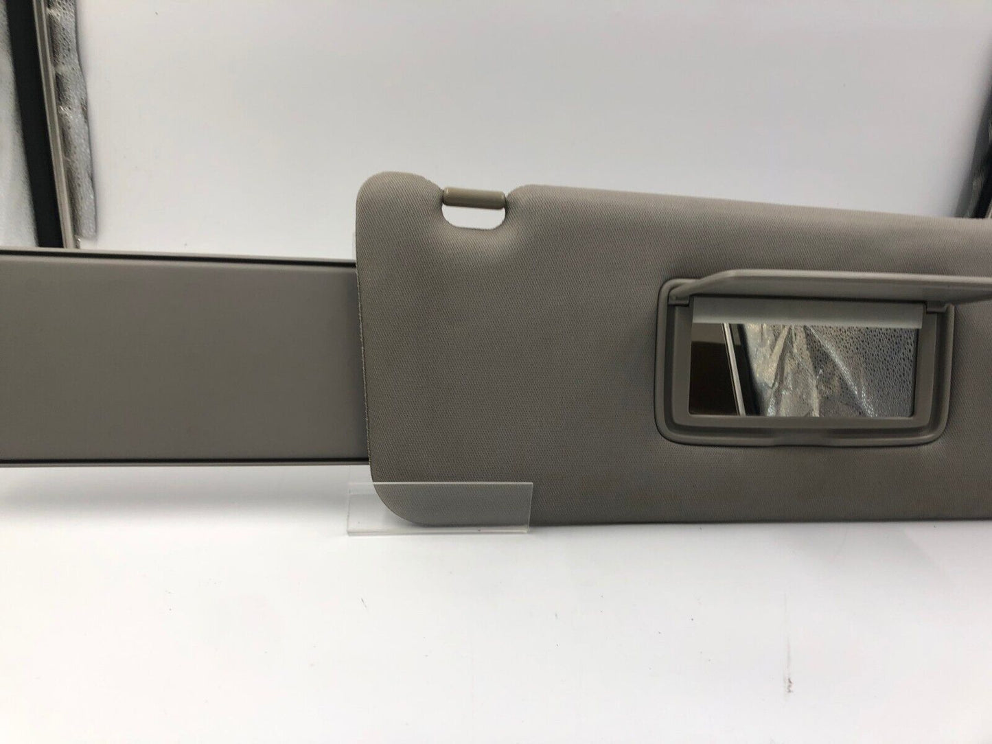 2004-2010 Infiniti QX56 Passenger Sun Visor Sunvisor Gray Illuminated A03B10071