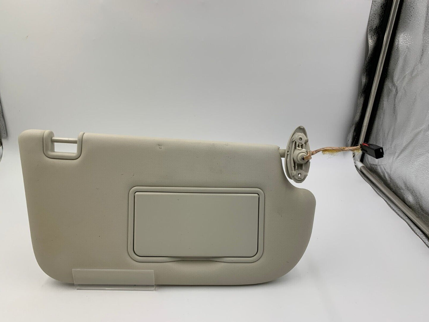 2013-2018 Ford Focus Passenger Sun Visor Sunvisor Ivory OEM A02B70004