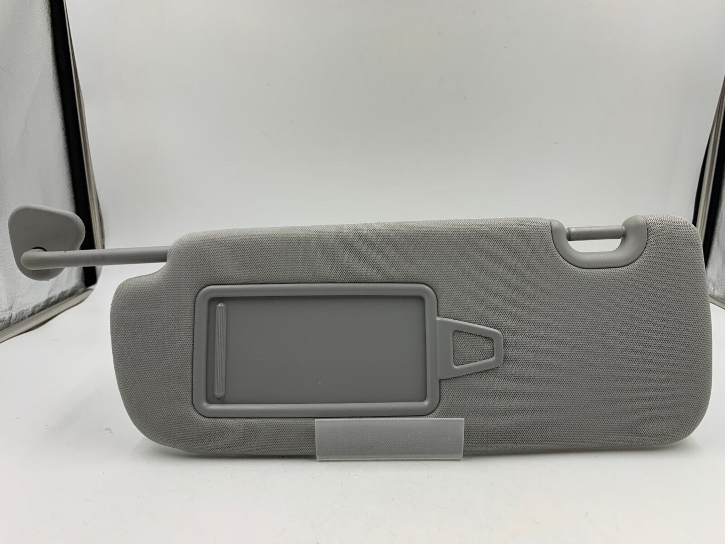 2013-2019 Hyundai Santa Fe Driver Sun Visor Sunvisor Gray OEM B01B57011