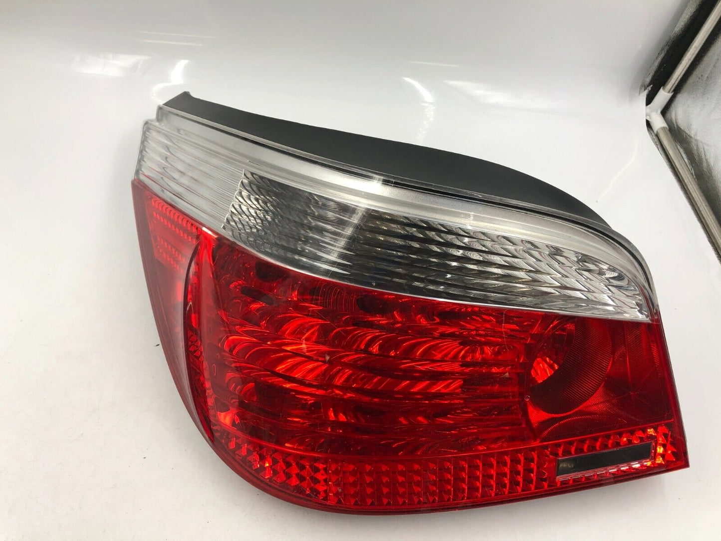 2004-2007 BMW 530i 530 i Driver Side Tail Light Taillight OEM H02B18060