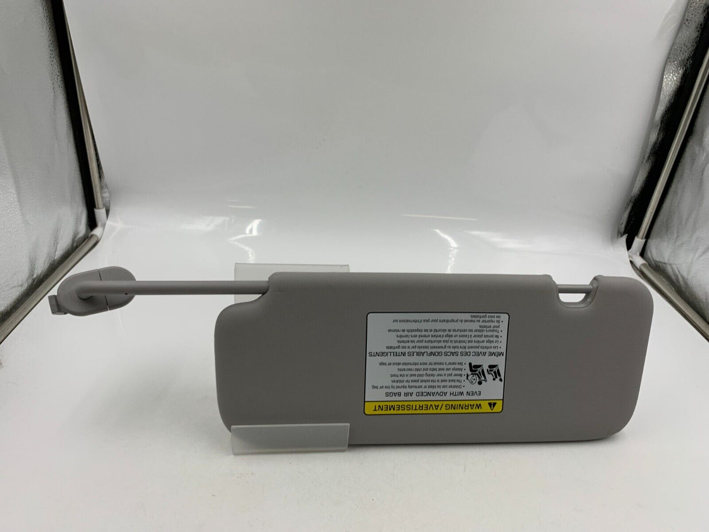 2017-2018 Hyundai Ioniq Passenger Sun Visor Sunvisor Gray OEM B04B30003